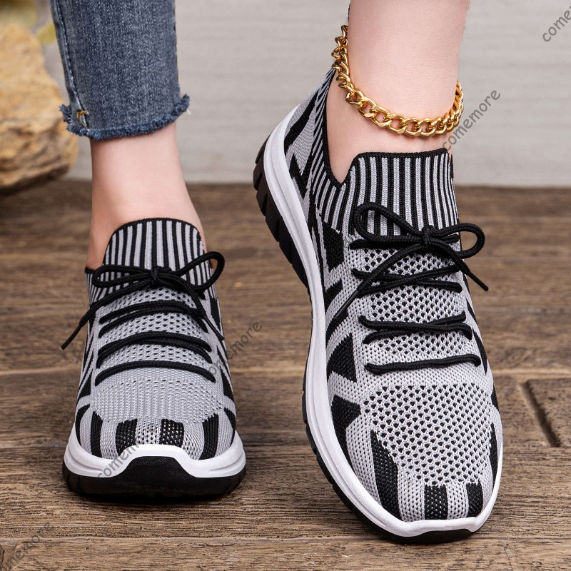 Women's Knit Slip-On Sneakers  - đánh giá và giá Knit Fabric Lace Up Sneakers